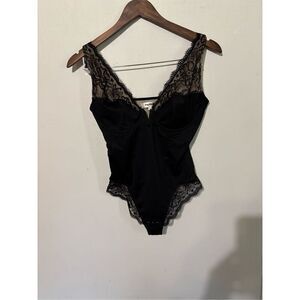 Brand New Popilush Women's Small Black Lace Detail One Piece Shapewear Bodysuit